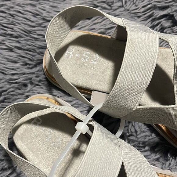 Bullboxer | B-52   - Picture 7 of 7